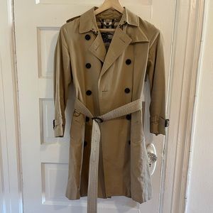 Burberry Kensington Long Trench Coat - Size 4